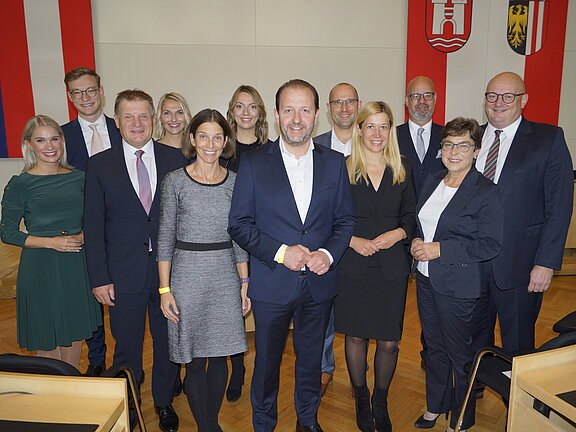 Linzer_Volkspartei_Team_Gemeinderat_STadtpartei_20210411.JPG  