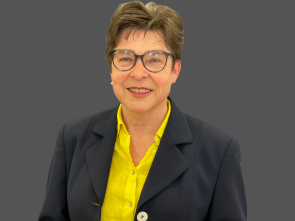 Michaela_Sommer_freigestellt.png  