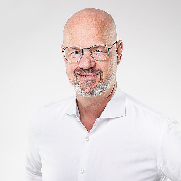 Michael-Rosenmayr_w.jpg  